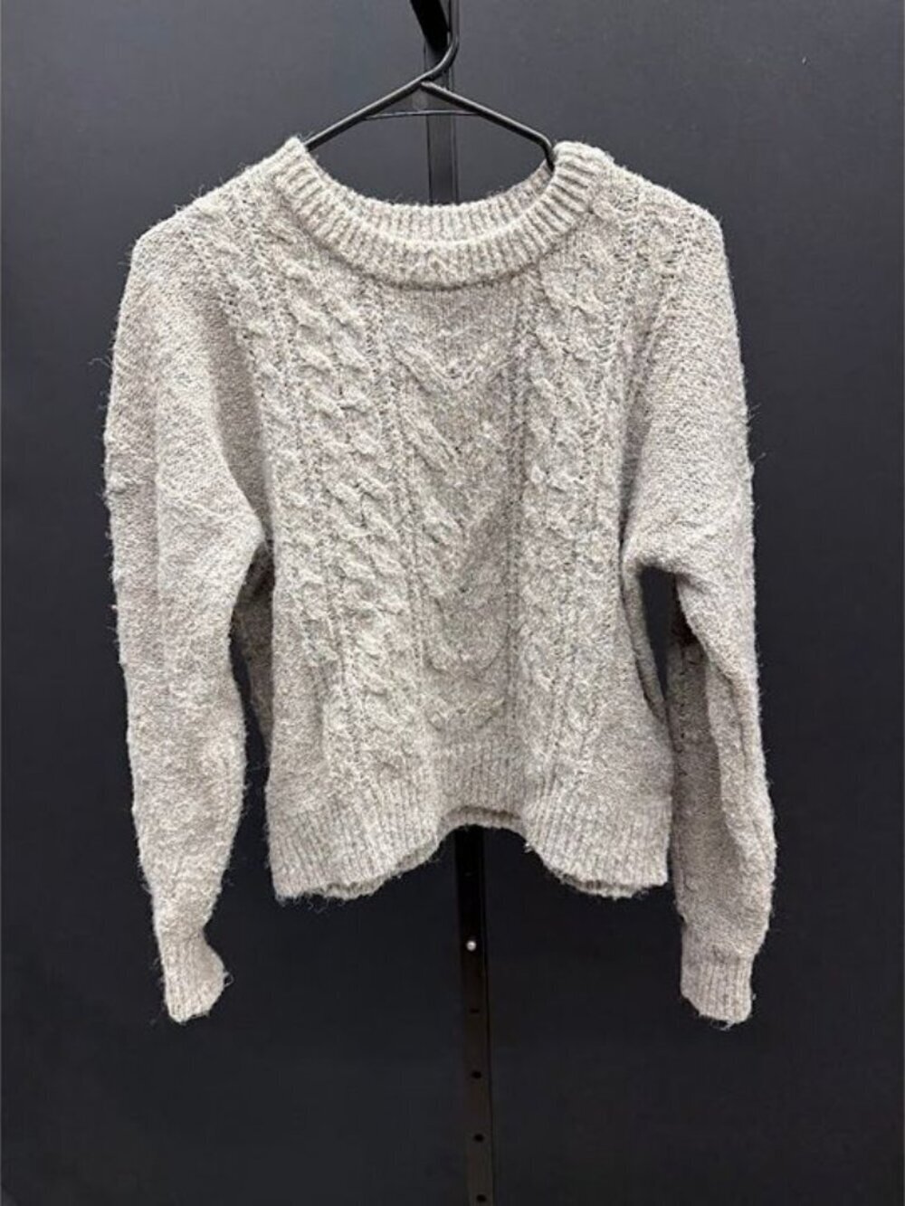 Old Navy Grey Speckled Cable Knit Crewneck Wool Blend Sweater